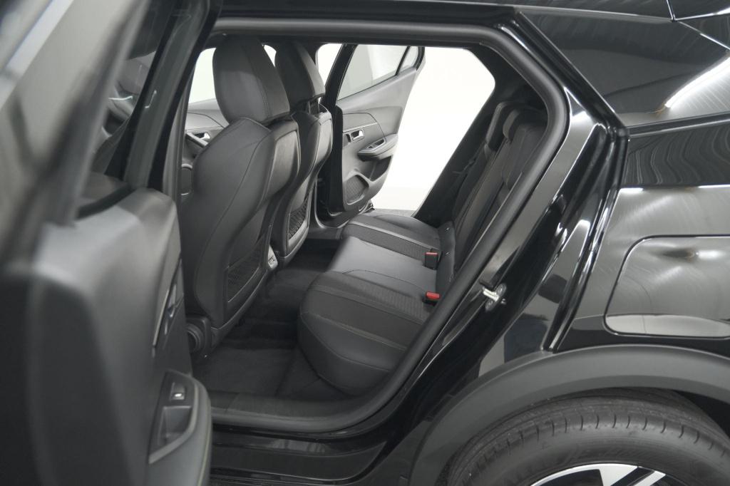 Peugeot 2008 puretech 130 eat8 gt | camera | parkeersensoren | apple carpla