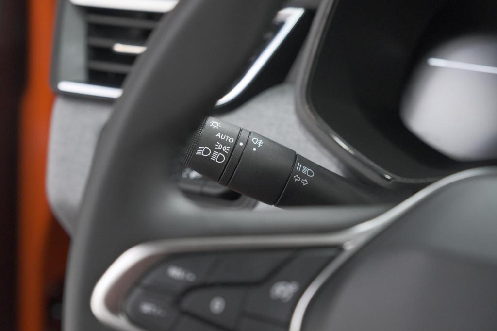 Renault Clio 1.6 e-tech full hybrid 145 evolution | apple carplay | parkeer