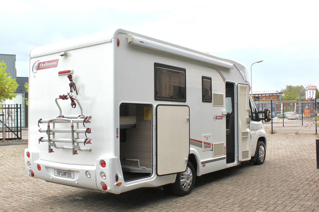 Challenger Genesis 288EB (Queensbed + Hefbed, Als nieuw!!!)