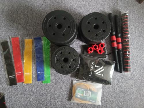 Set van Halterset 20KG, Weerstandsbanden, Springtouw