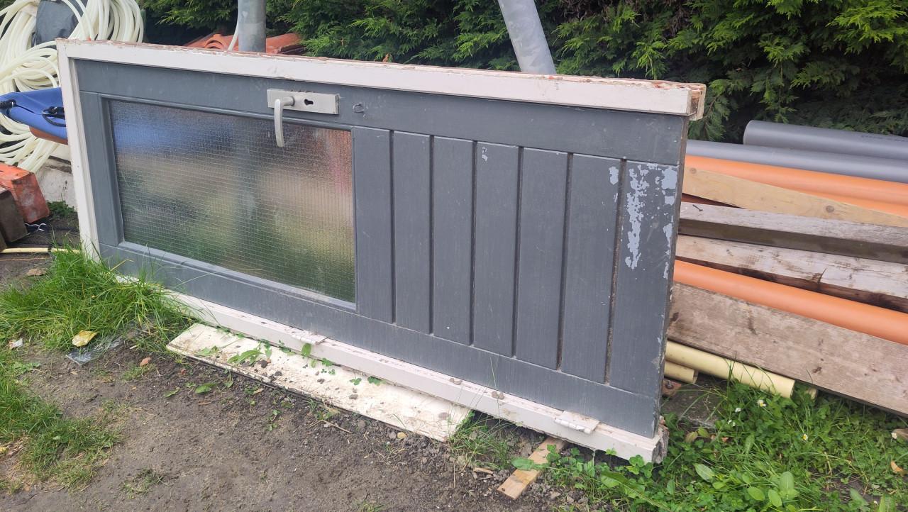 Deur met kozijn 80x207