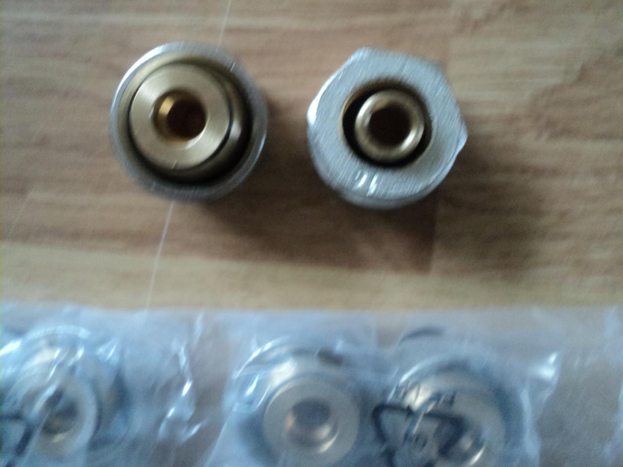 Nieuwe KNELKOPPELINGEN voor slang vloerverwarming 16/2  1 euro p/st