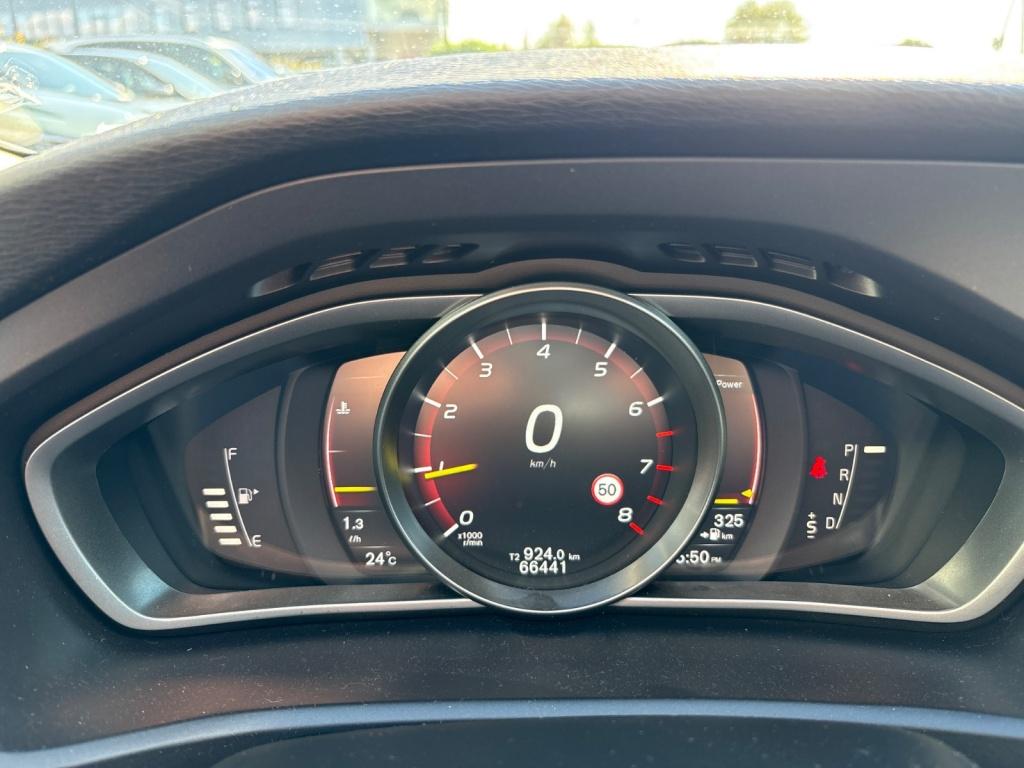 Volvo V40 cross country t3 153pk aut6 polar+ luxury| adap.cruise| pano| cam