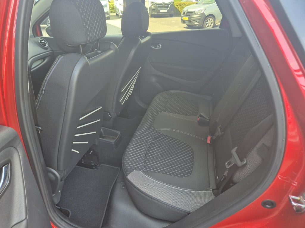 Renault Captur tce 120 edc automaat intens camera, android/apple auto, pack