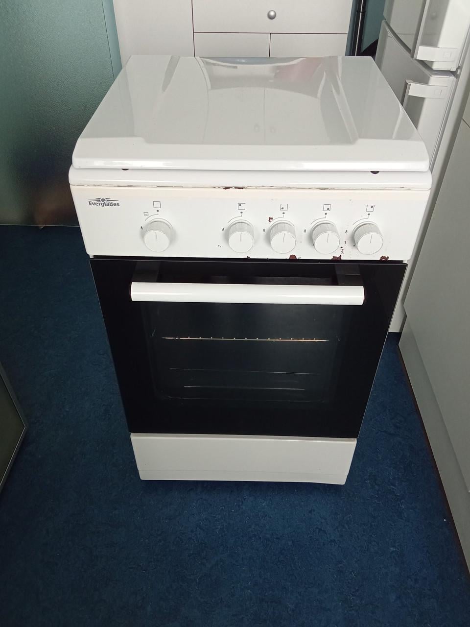 Prima wit gasfornuis met gasslang