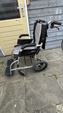 Karma rolstoel als nieuw
