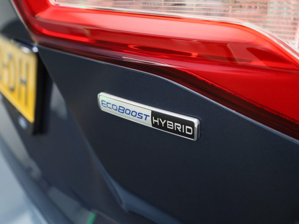 Ford Focus wagon 1.0 ecoboost hybrid trend edition business | navigatie | a