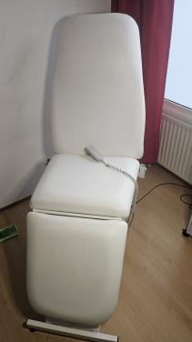 PEDICURE STOEL + LOUP LAMP