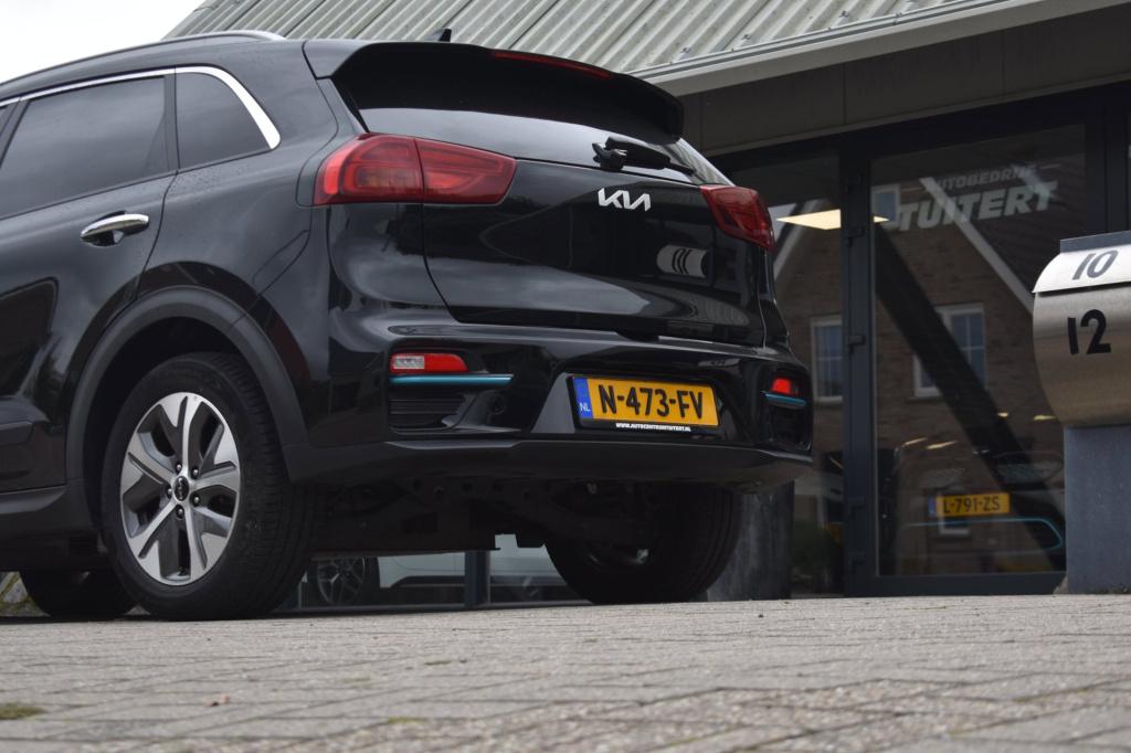 Kia E-niro edition 64 kwh soh 100% | stoelverwarming | nap | camera | stuur