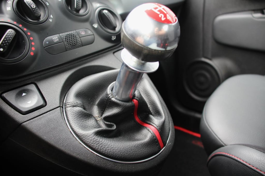 Fiat 500 1.2 500s - leder/alcantara - sport - h&r - aux/usb - nieuwe koppel