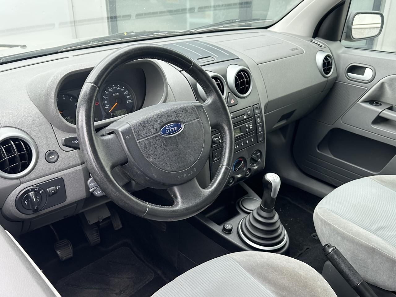 Ford Fusion, 1.4-16V Luxury - Airco / Trekhaak / NAP / APK t/m 04-2027