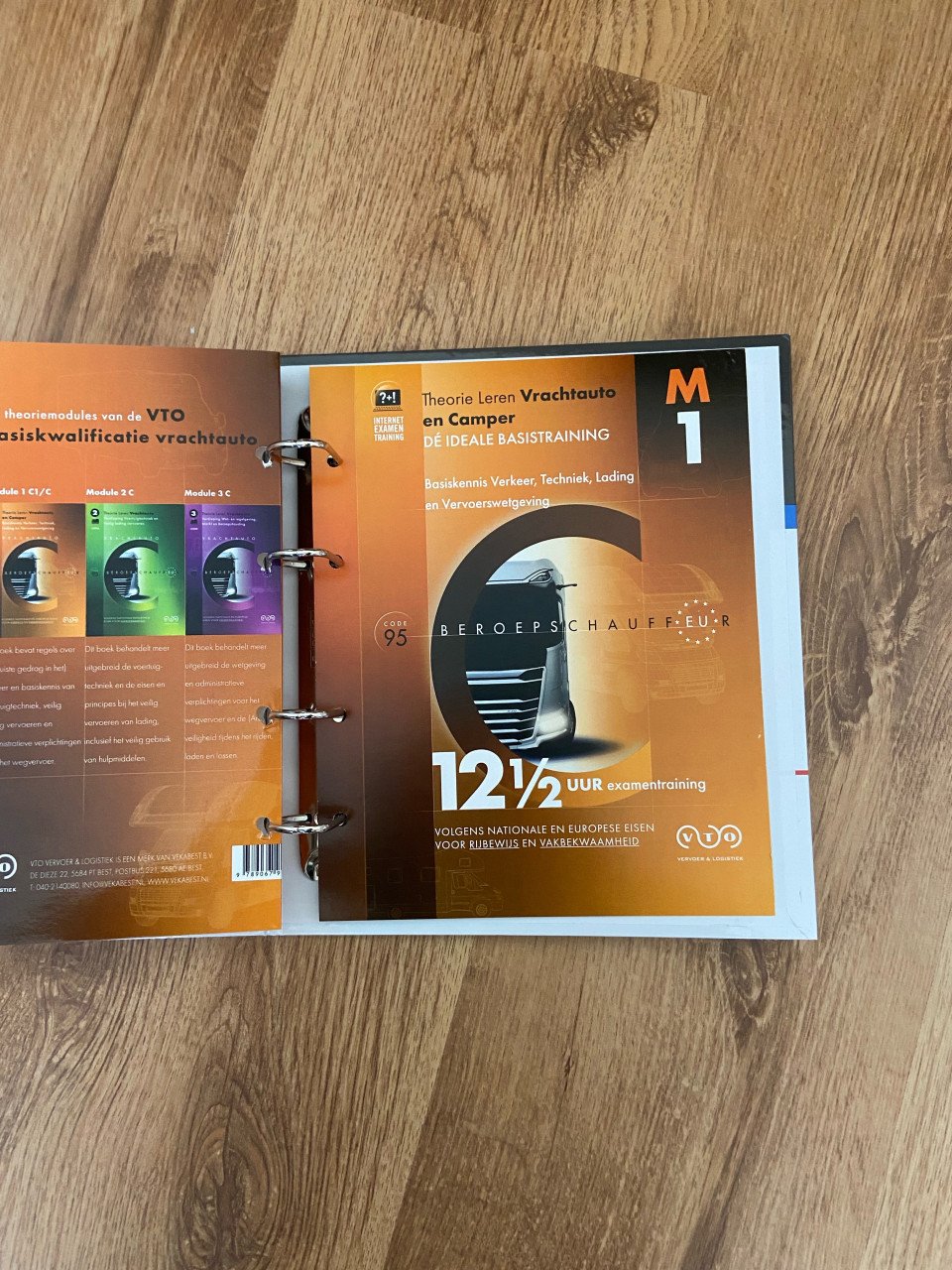 Theorieboek vrachtwagen inclusief examentraning