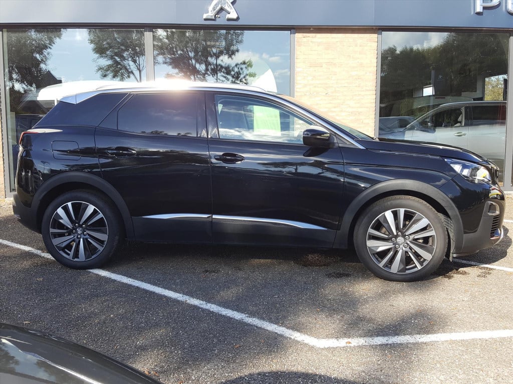 Peugeot 3008 1.2pt 130pk allure trekhaak | navi | apple carplay & android a