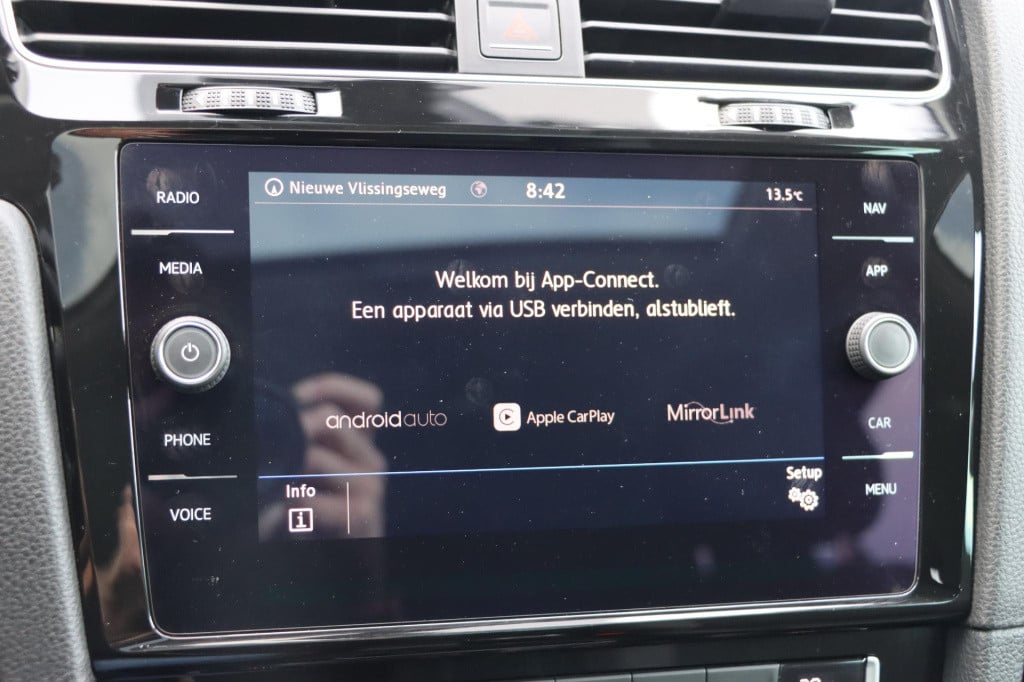 Volkswagen Golf 1.6 tdi highline r-line