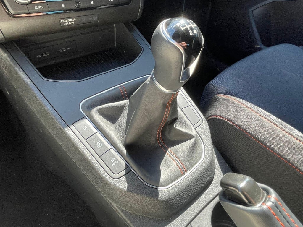 Seat Ibiza 1.0 ecotsi fr business connect