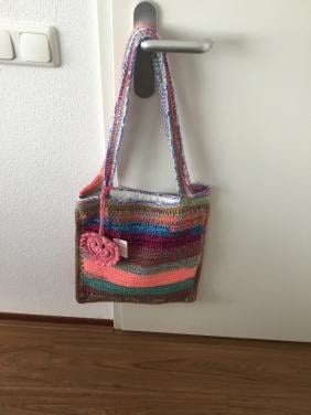 Gekleurde tassen