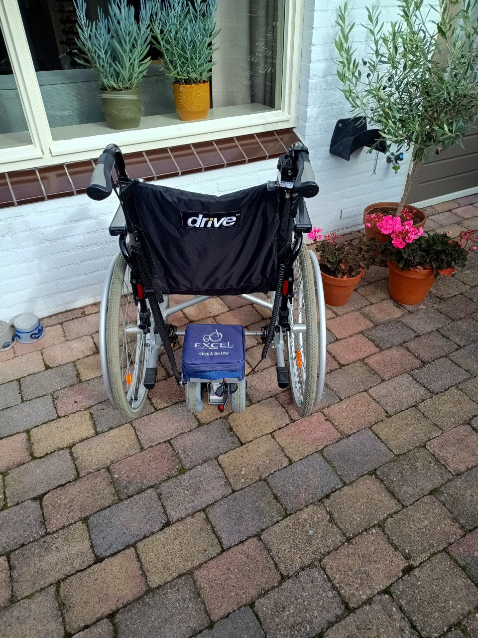 Rolstoel met ondersteuning