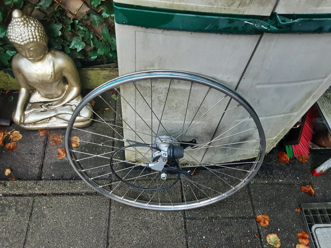 28 inch r.v.s nexus achterwiel, 7 speed,rollerbrake rem