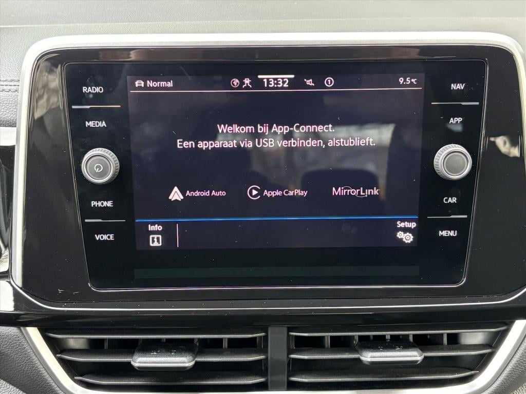 Volkswagen T-roc 1.0 tsi 110pk r-line| ergo active stoel| navi|camera| rijk