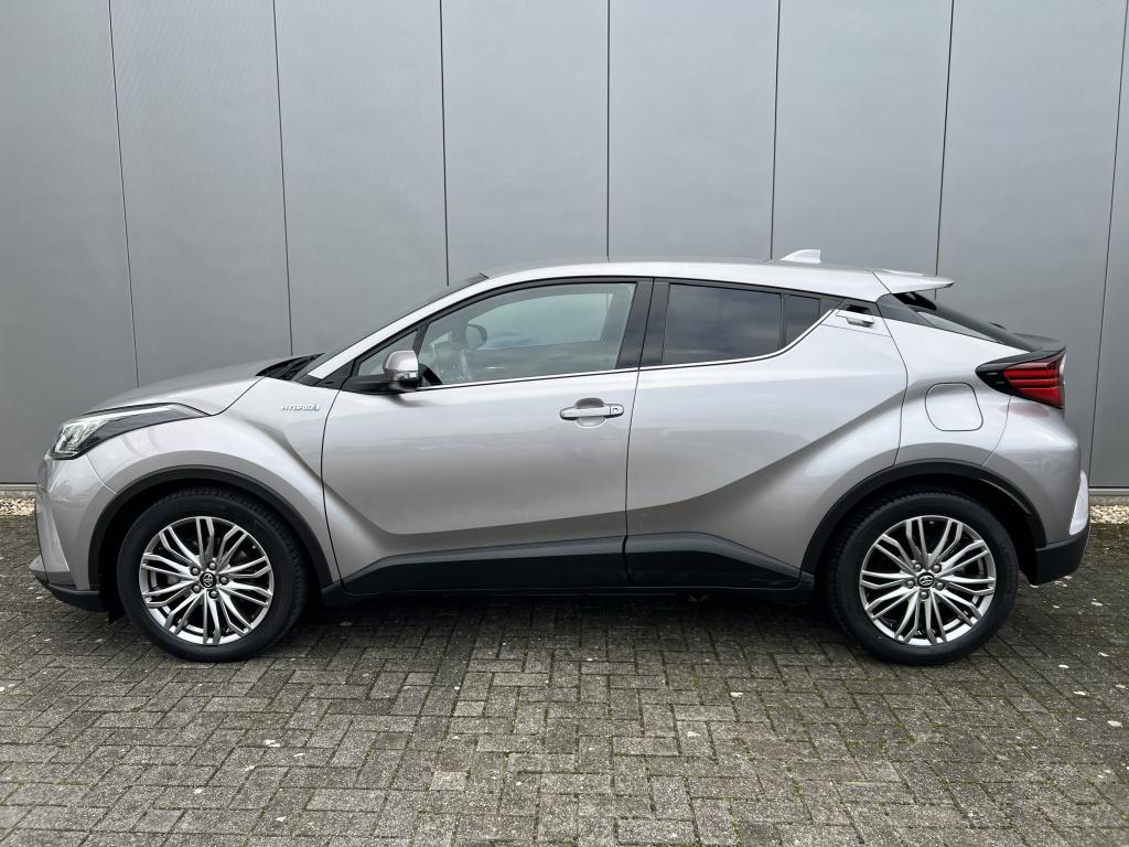 Toyota C-hr 2.0 hyb. first edit. | trekhaak | jbl audio |