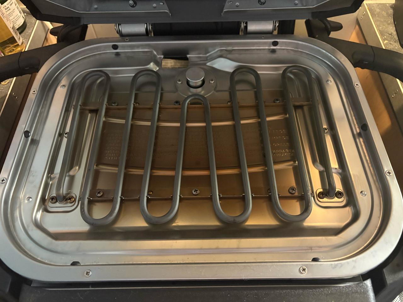 Ninja Woodfire Electric BBQ Grill & Smoker OG701EU