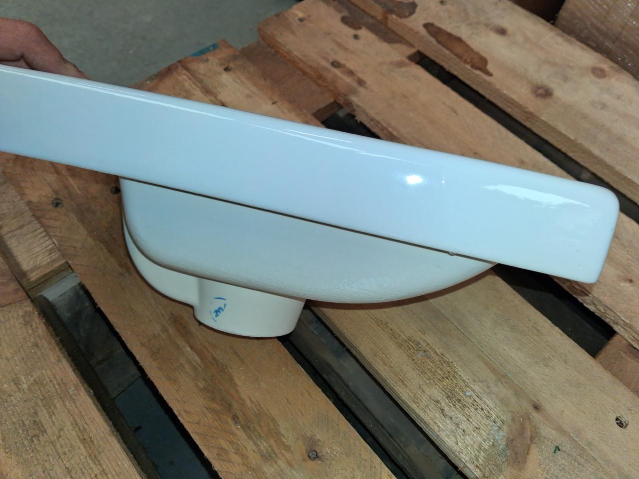 Partij Nieuwe Cersanit wastafel/fontein voor toilet – voorraad