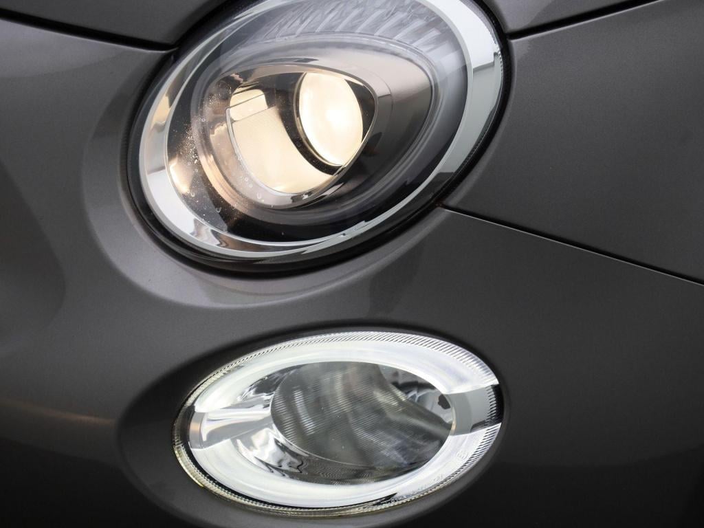 Fiat 500 1.0 hybrid dolcevita | panorama dak | parkeer sensoren | climate c