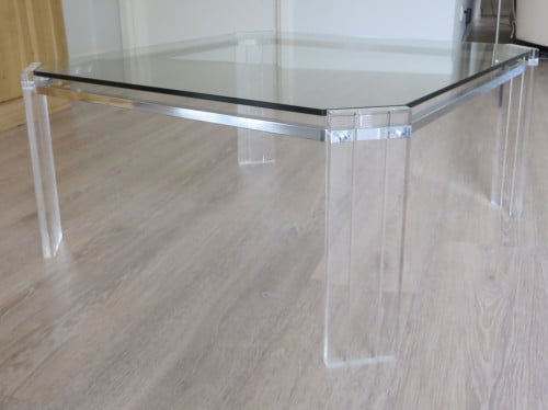 Salontafel.