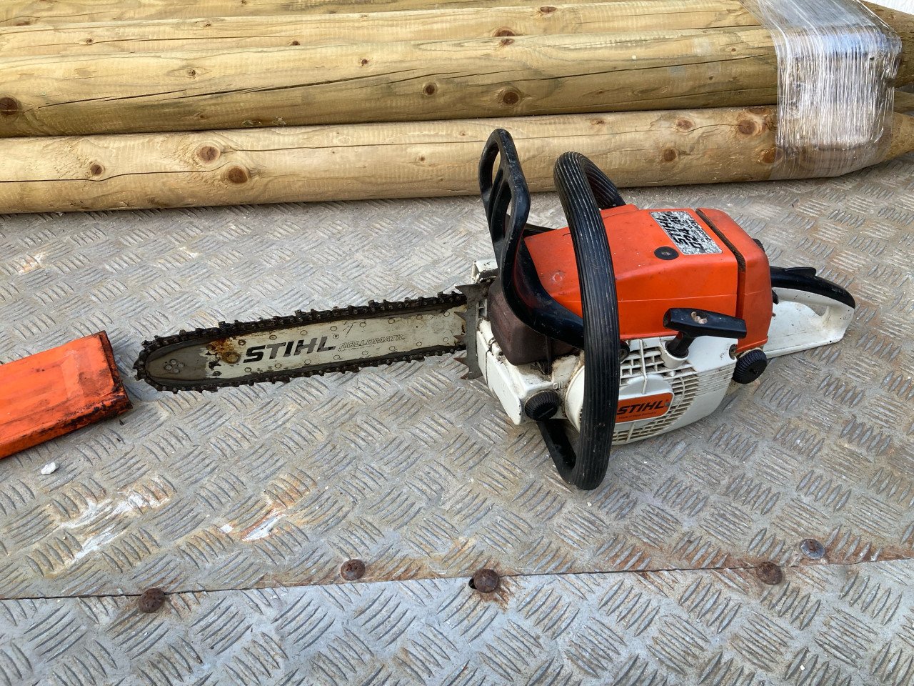 Stihl 024 AV Electronic Quickstop