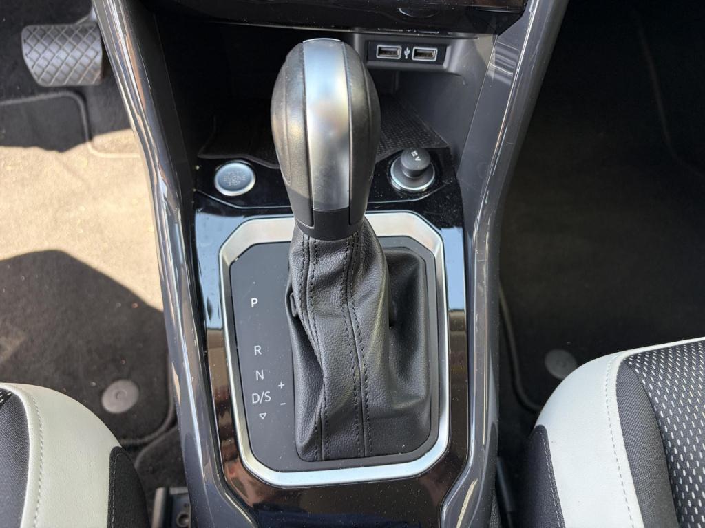Volkswagen T-roc 1.5 tsi sport dsg virtuele cockpit |navigatie|trekhaak