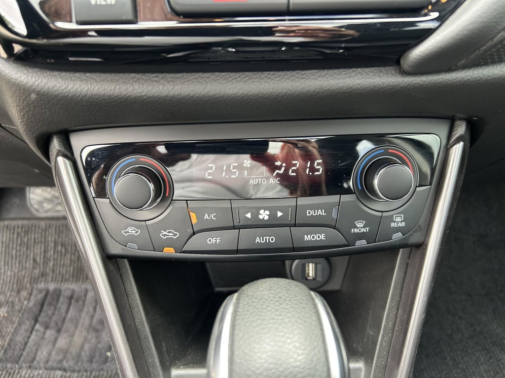 Suzuki Sx4 S-cross 1.5 hybrid allgrip style |panoramadak|apple carplay| tre