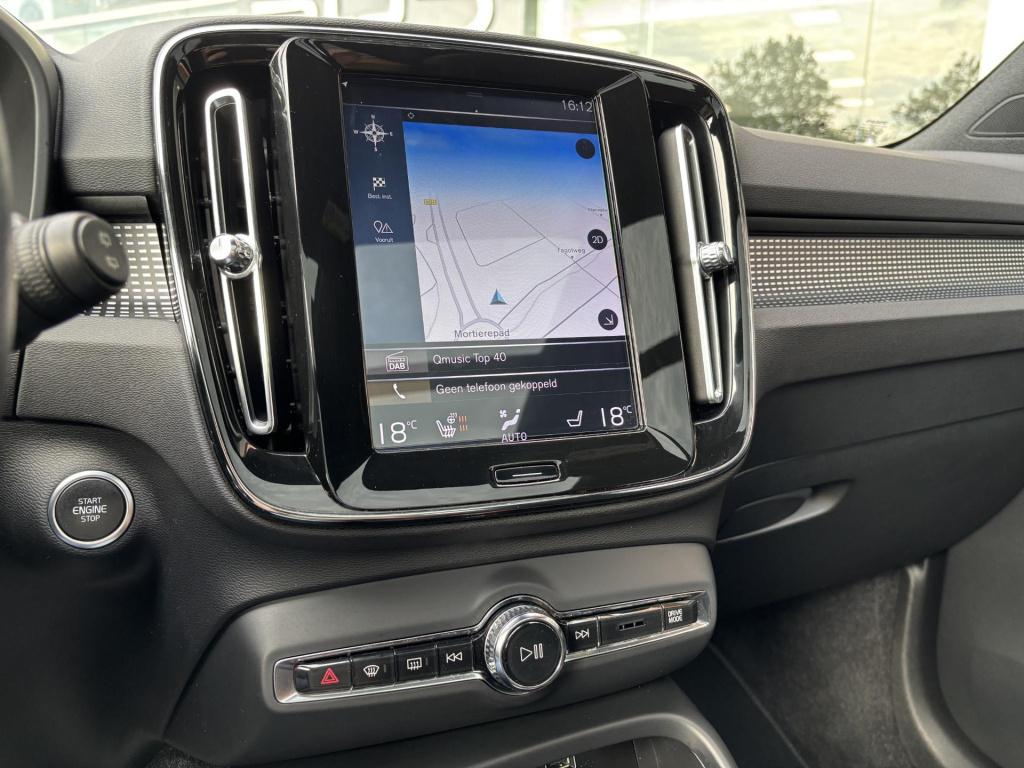 Volvo XC40 2.0 t4 r-design