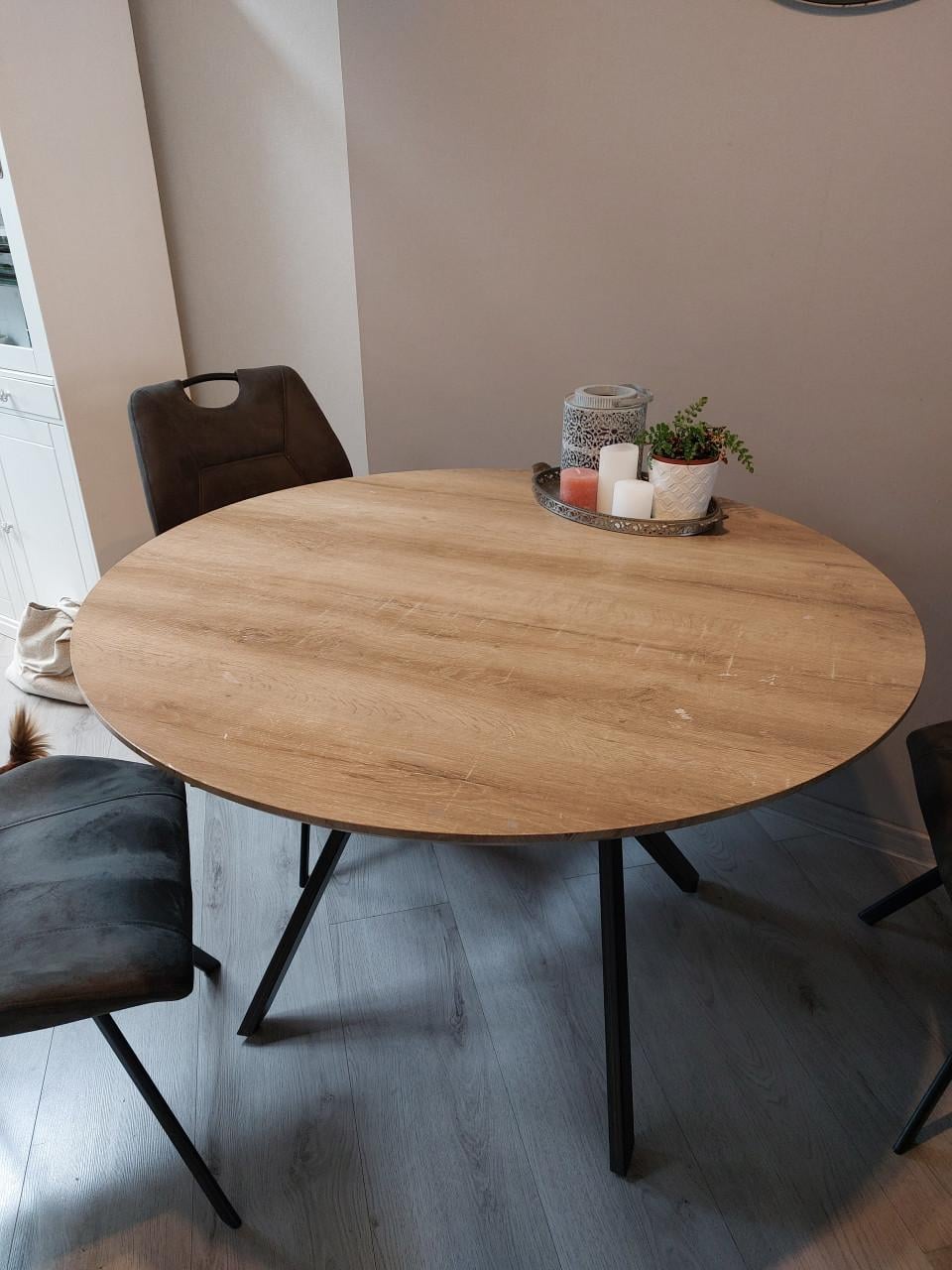 Ronde eettafel