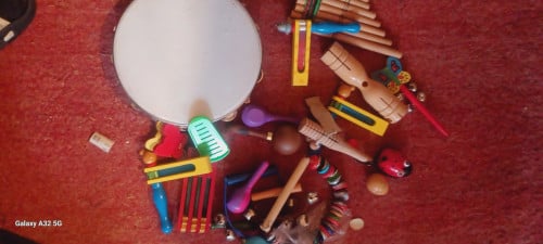 Muziekinstrumenten diverse items