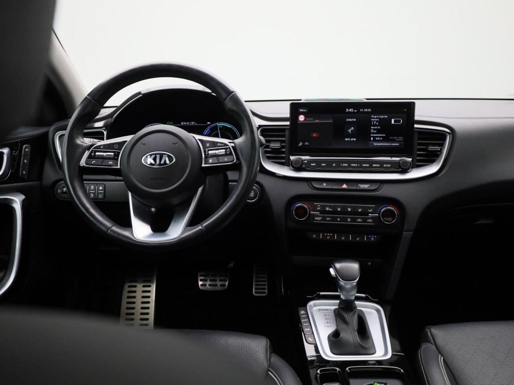 Kia Xceed 1.6 gdi phev executiveline | automaat | panoramadak | navigatie |