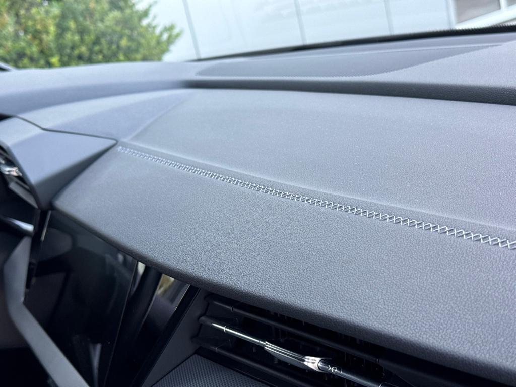 Audi A3 sportback 40 tfsie advance s-line * matrix led * camera * 18 inch