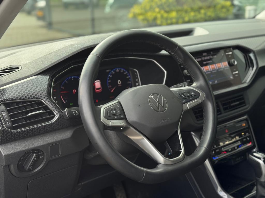 Volkswagen T-cross 1.5 tsi style business r * stoelverwarming * camera * cl