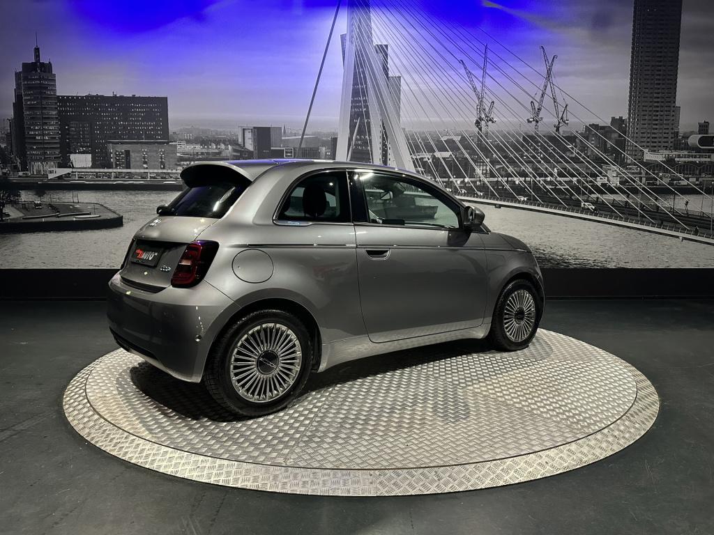 Fiat 500 icon 42 kwh *carplay*camera*