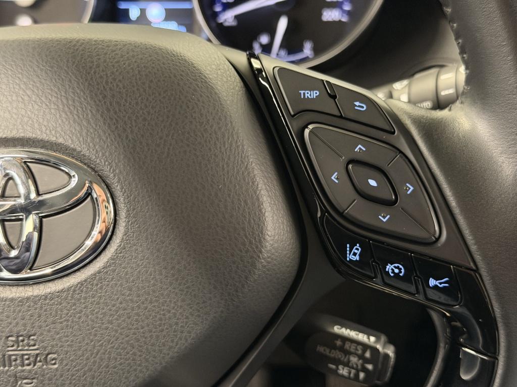 Toyota C-hr 1.8 hybrid dynamic | camera | navigatie |