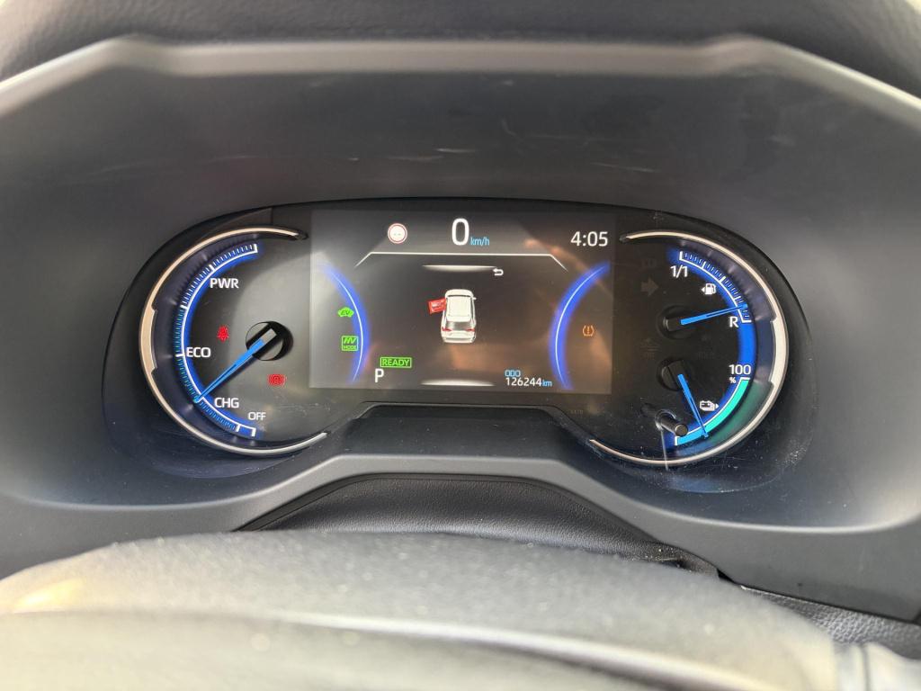 Suzuki Across 2.5 plug-in hybrid style