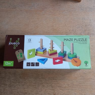 Houten doolhofpuzzel