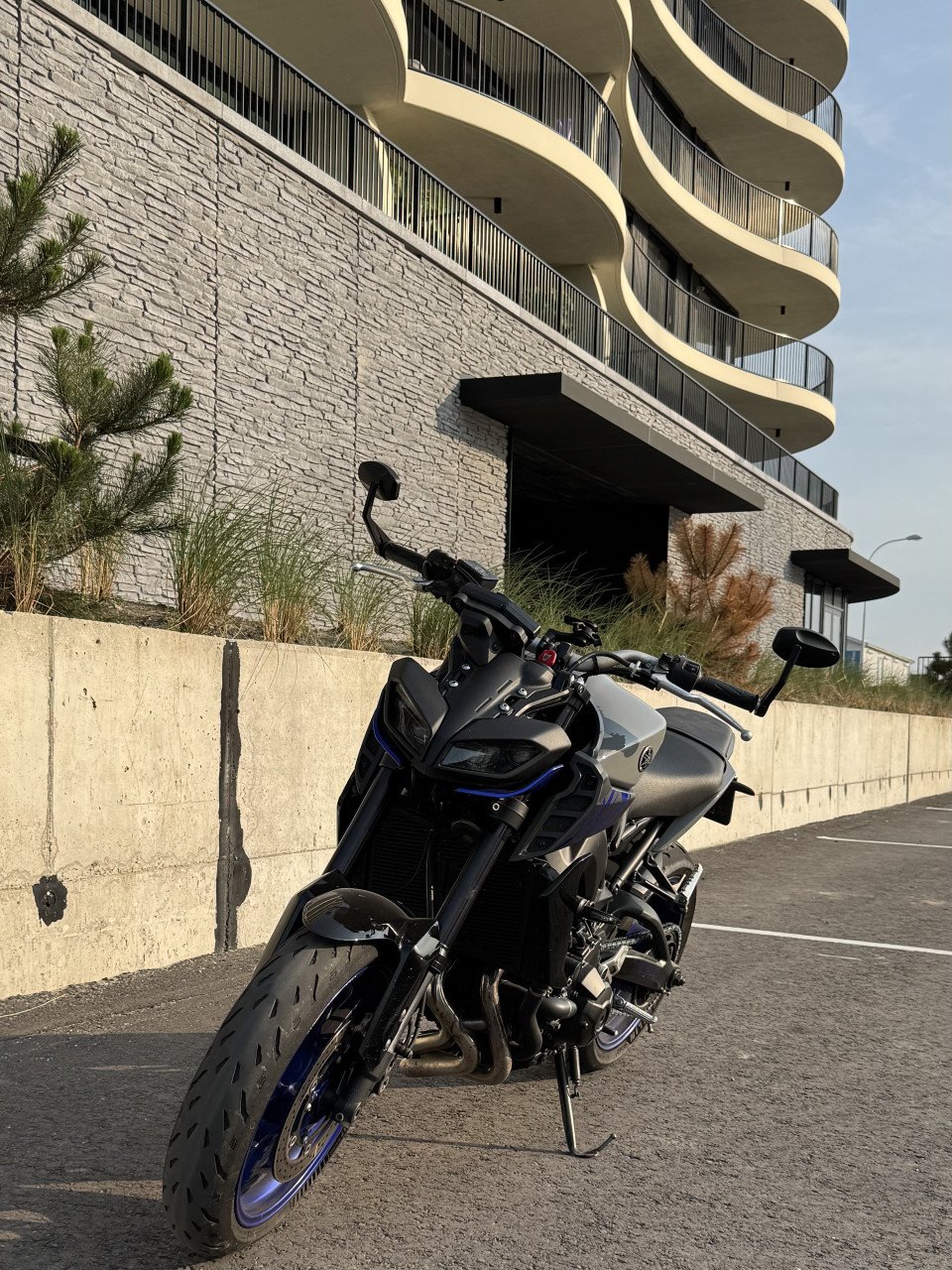 Yamaha MT-09, Vapor Grey, Quick Shifter,