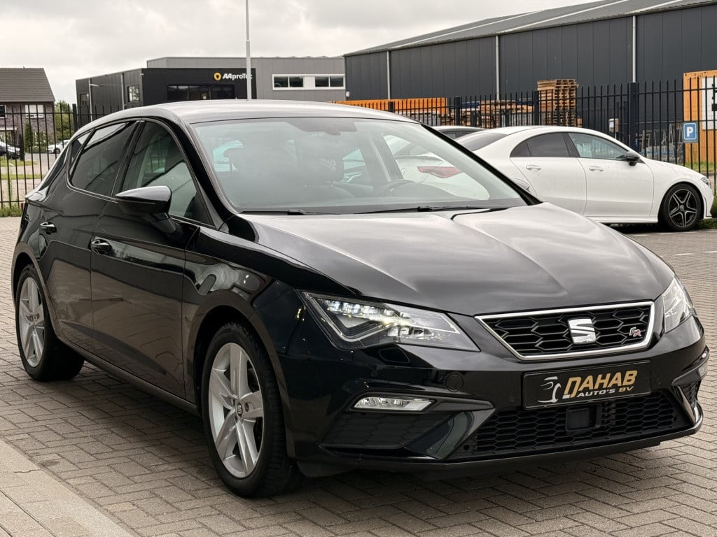 Seat Leon 1.4 ecotsi fr | led | stoelverwarming | parkeersensoren |