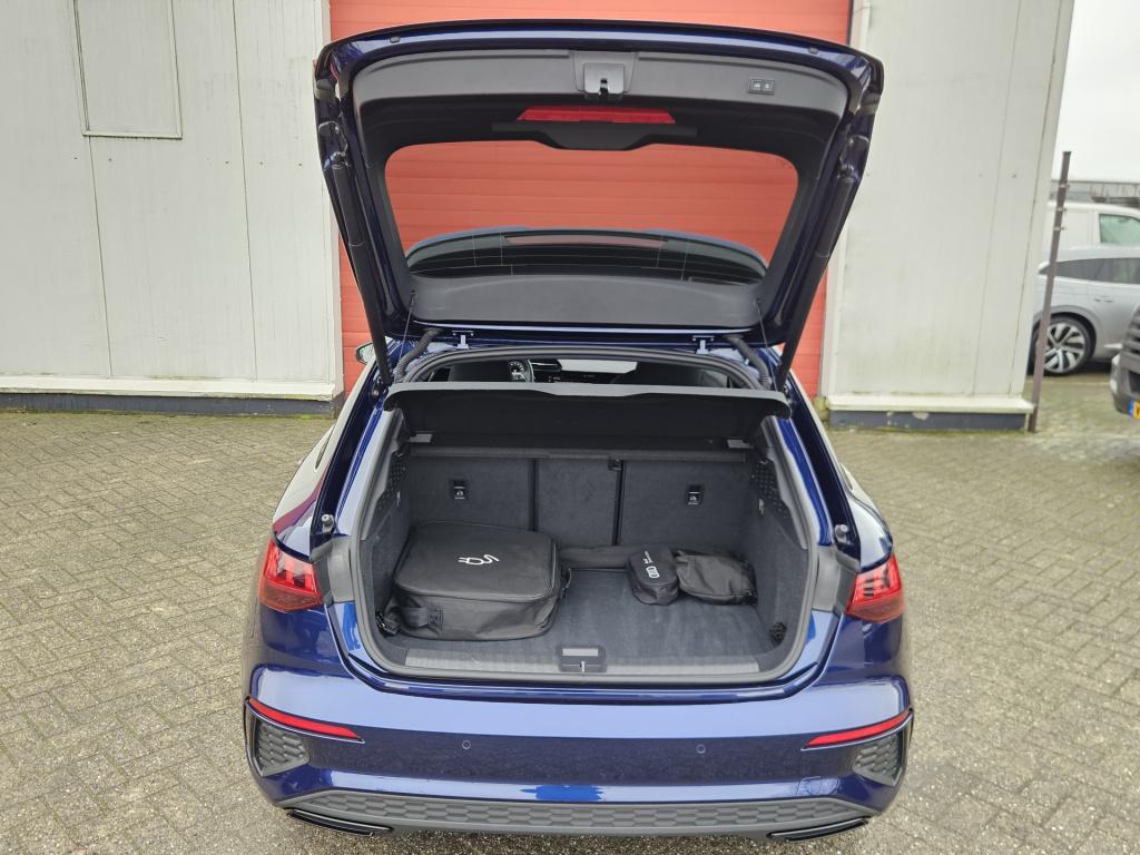 Audi A3 sportback 45 tfsi e s-line competition | b/o | memory