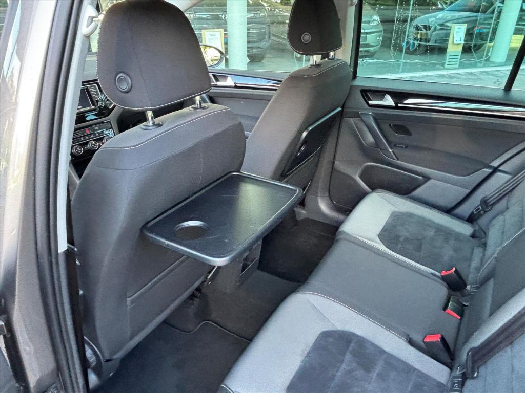 Volkswagen Golf Sportsvan 1.4 tsi 125pk dsg highline| trekhaak| navi|cruise