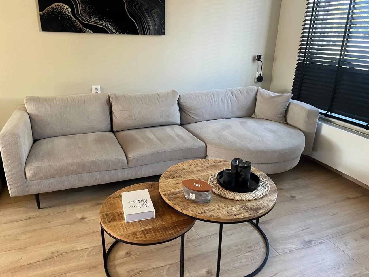 Nous living bank