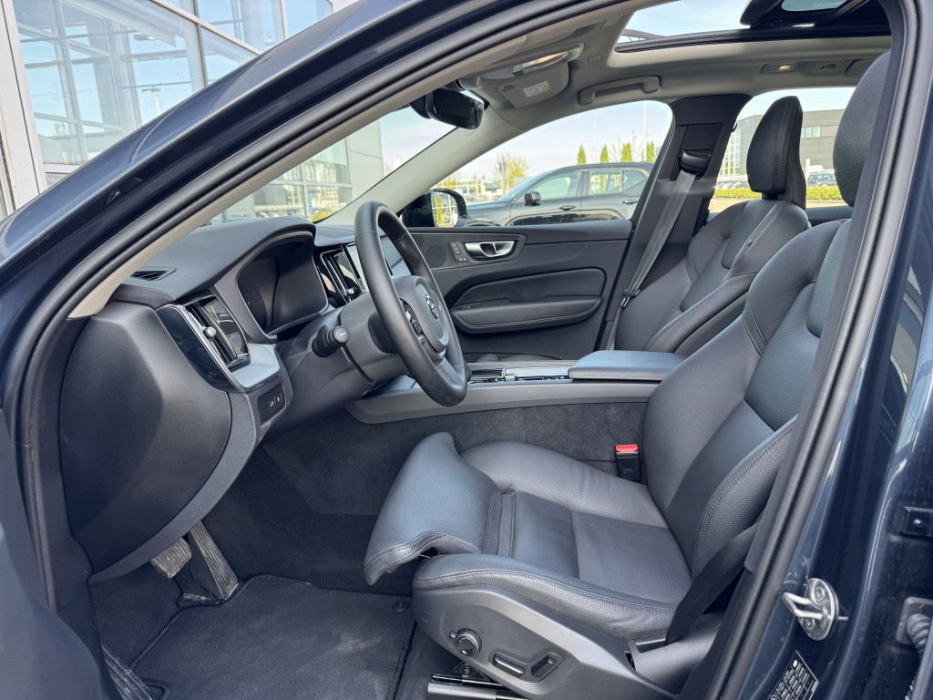 Volvo XC60 t6 398pk recharge plus dark| panodak| adap.cruise| trekhaak| 360