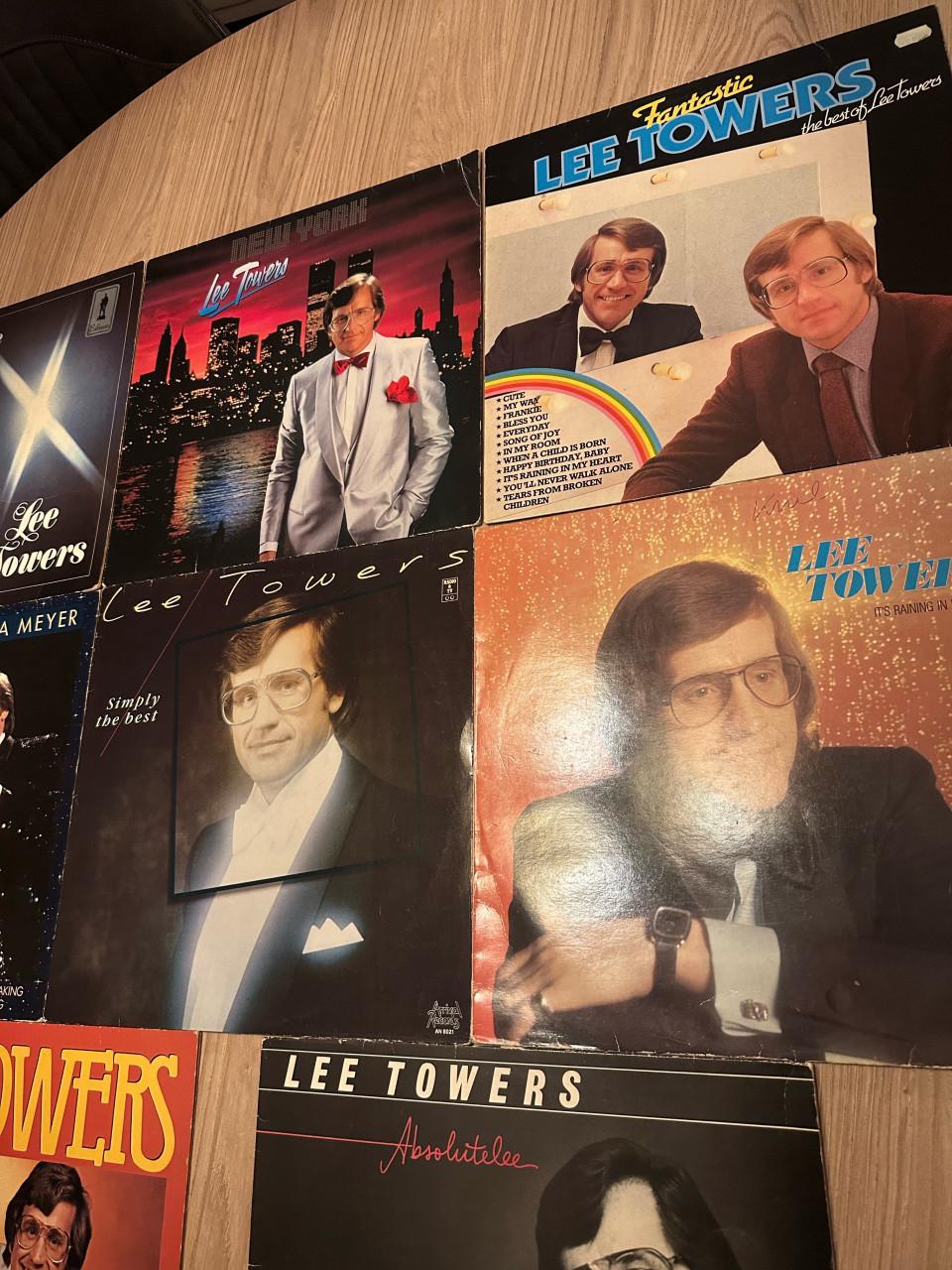 8 LP’s van Lee Towers