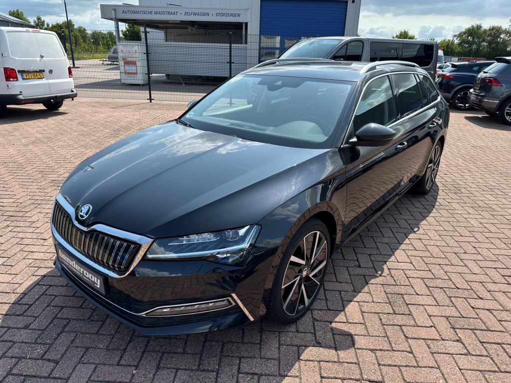 Skoda Superb 1.4 tsi iv business edition plus | leder | pano dak