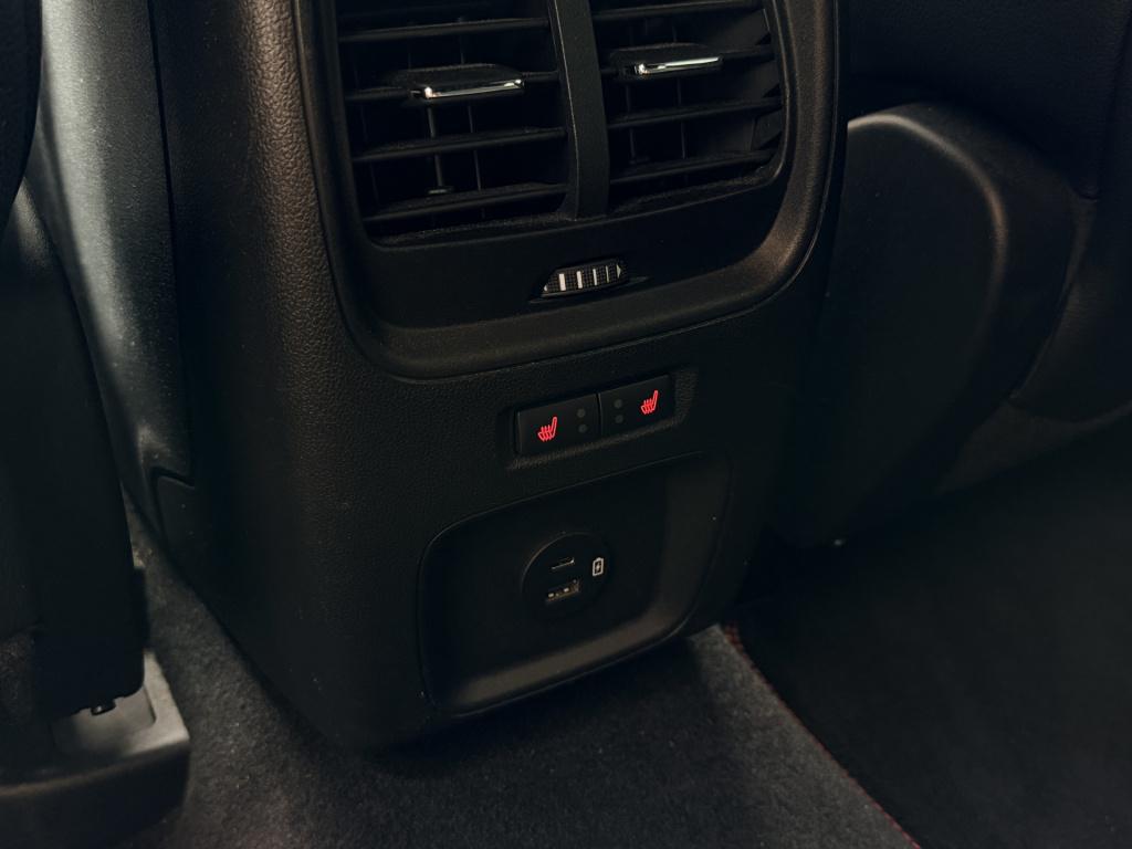 Ford Kuga 2.5 phev st-line | carplay | stoel/ stuur verwarming | dab | crui